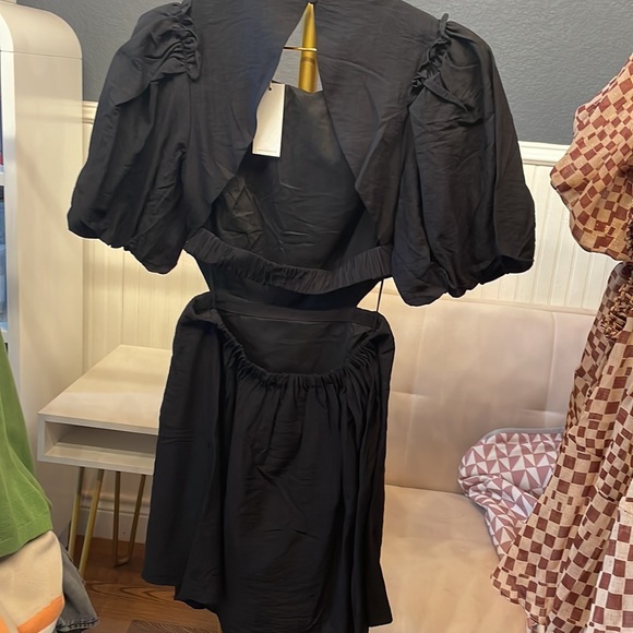 NWT Black cut-out mini dress - Picture 2 of 2